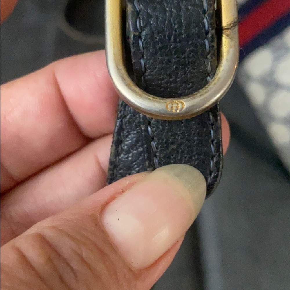 Vintage Gucci crossbody purse - Picture 4 of 12